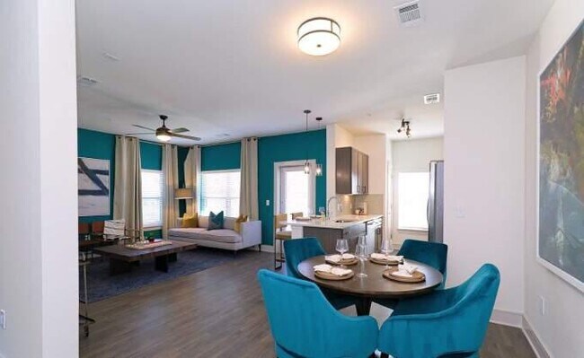 Building Photo - 3 bedroom in Richmond TX 77407