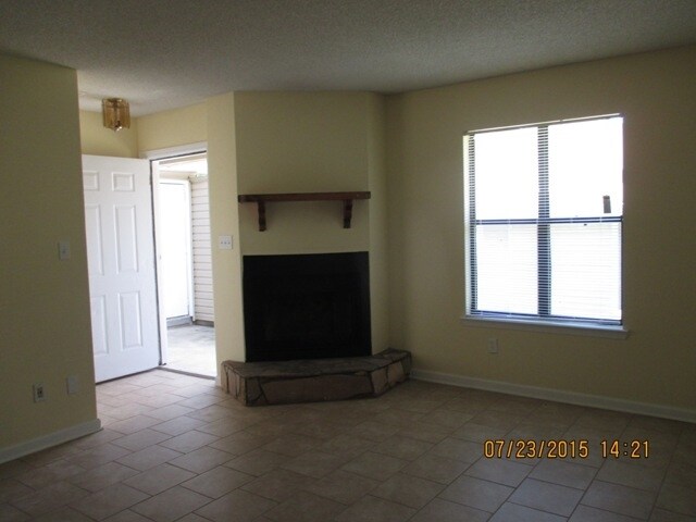 Foto del edificio - 6326 W Fairfield Dr