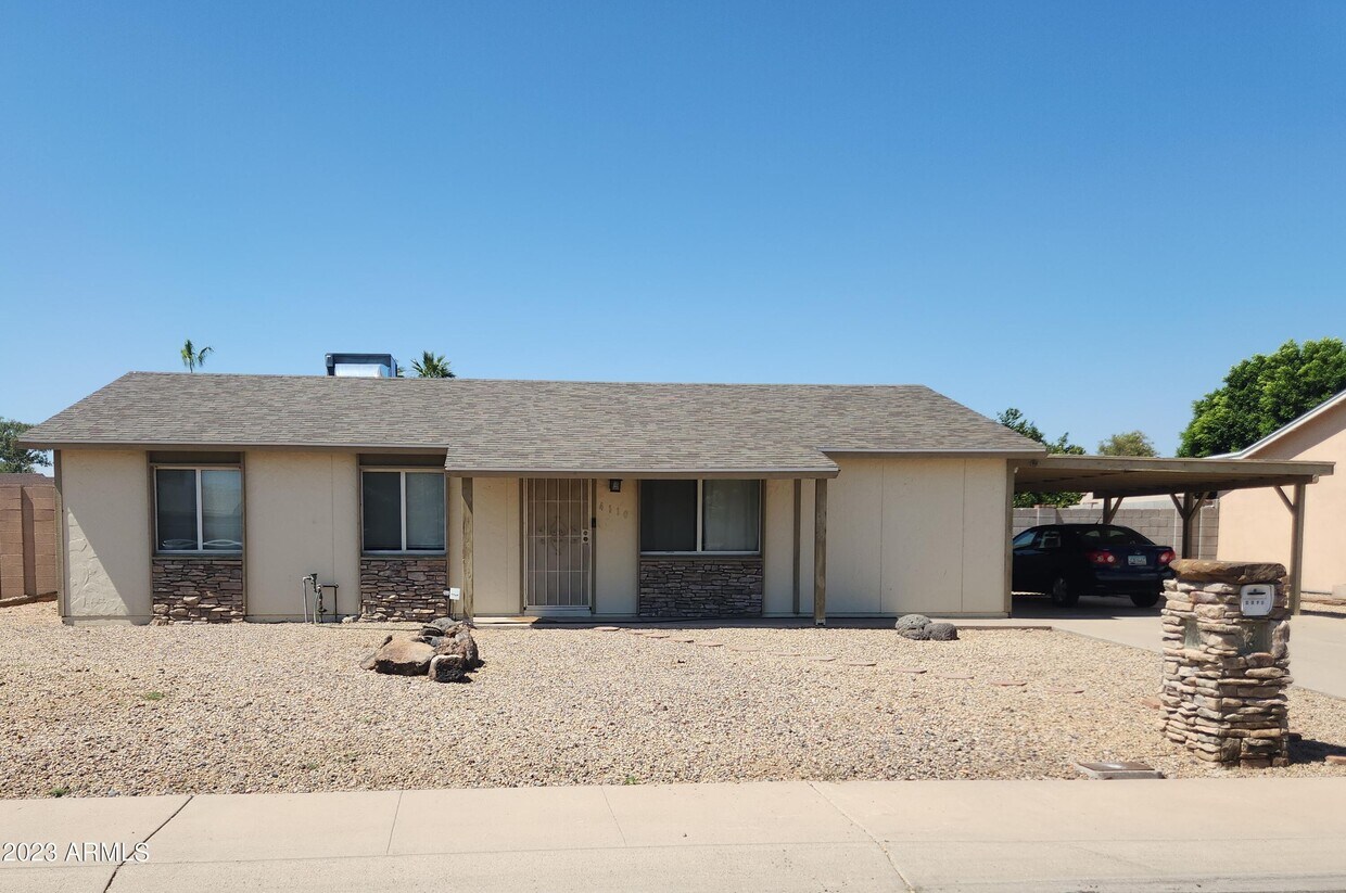 Primary Photo - 4110 E Crocus Dr