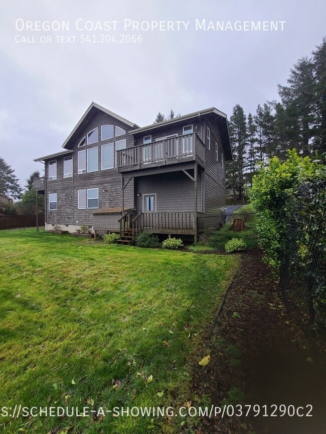 Building Photo - 961 NW Lanai Loop
