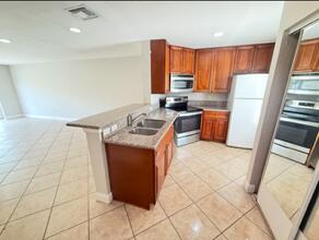 Foto del edificio - 4901 Springfield St