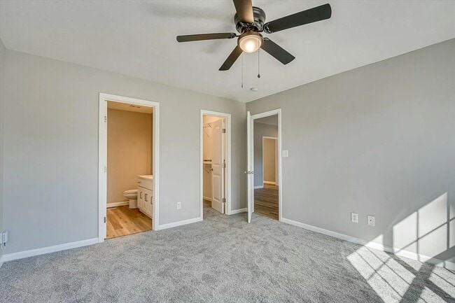 Building Photo - 313 Padrick St