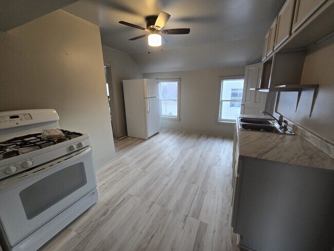Foto del edificio - 1230 Cherry St