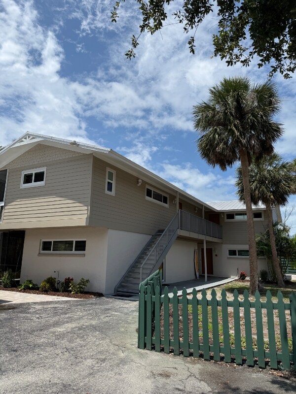 Foto del edificio - 7006 Midnight Pass Rd