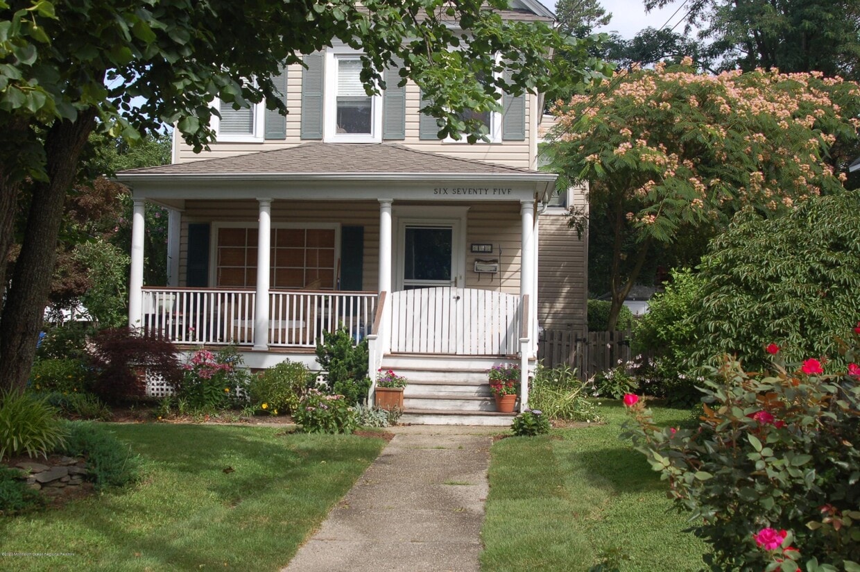 675 River Rd, Fair Haven, NJ 07704 House for Rent in Fair Haven, NJ