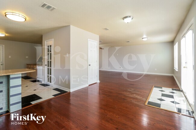 Foto del edificio - 13227 Gatton Park Dr