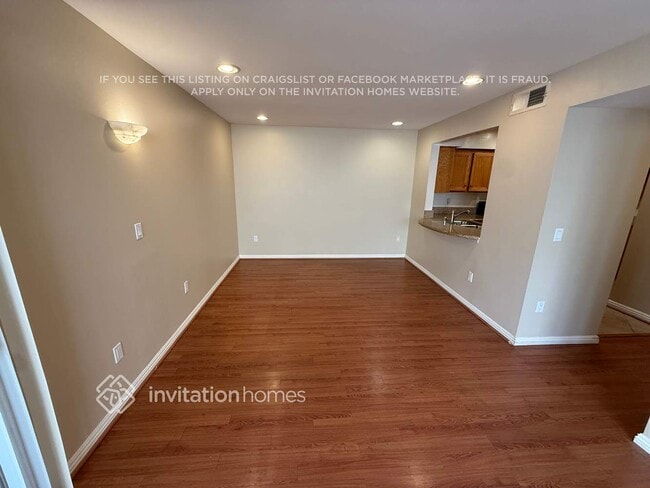 Foto del edificio - 6374 Gage Ave