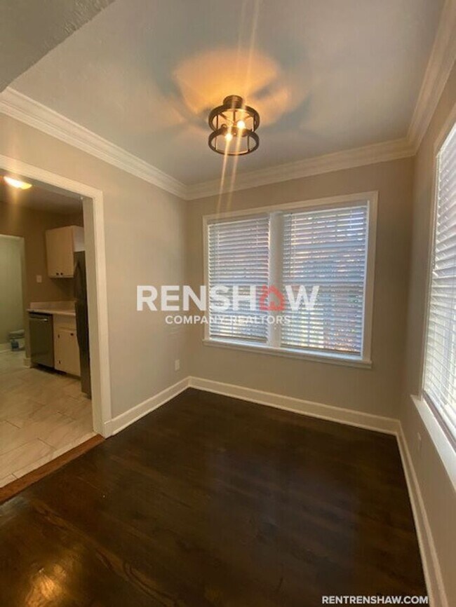 Building Photo - Duplex Unit - Newly Renovated - Evergreen ...