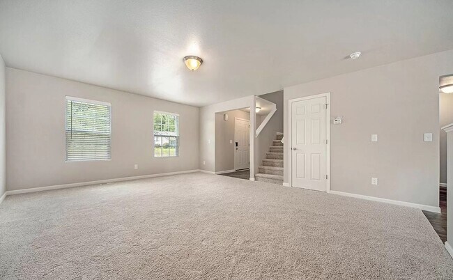 Foto del edificio - Newer Home for Lease in Leslie!