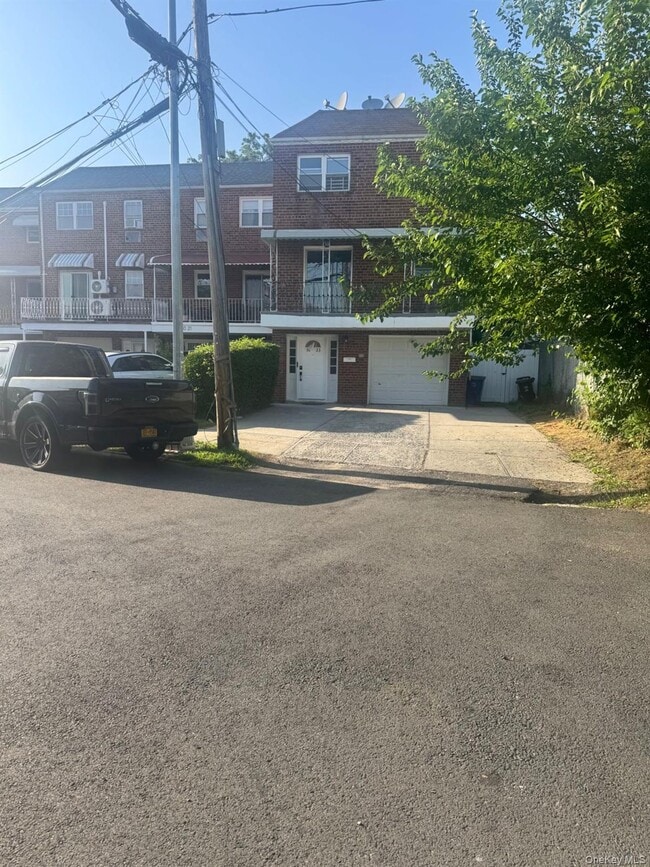 Building Photo - 250-23 88th Rd