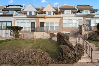 Building Photo - 5005 N 9th St
