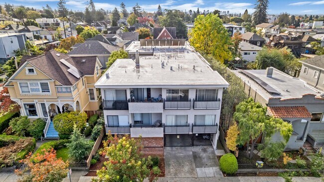 Foto del edificio - 2172 Blake St