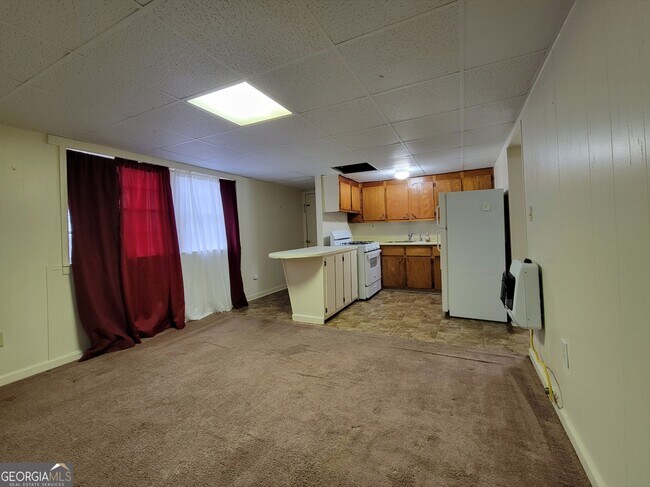 Building Photo - 471 Gainesville Hwy