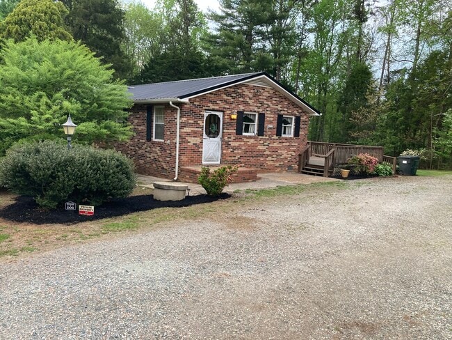 Building Photo - 12501 N Lodore Rd