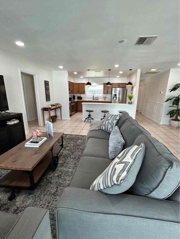 Foto del edificio - 1403 Stonehaven Way