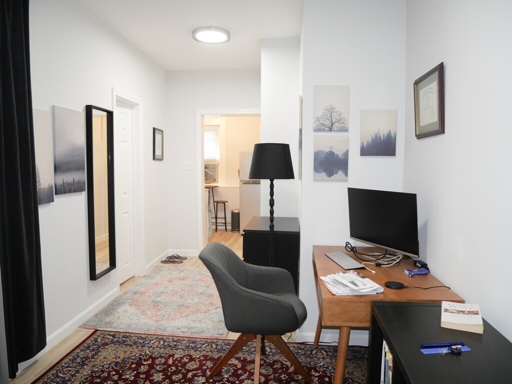 Foto principal - 10 Beals St