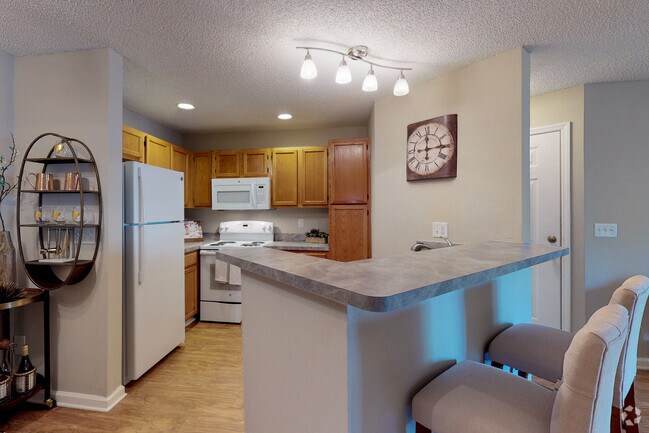 3BR, 2BA - 1189 SF - HarborOne