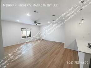 Building Photo - 5709 Kemper St