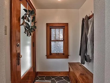 Foto del edificio - 509 E Washington St