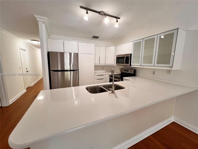 Foto del edificio - 11281 SW 18th Ct