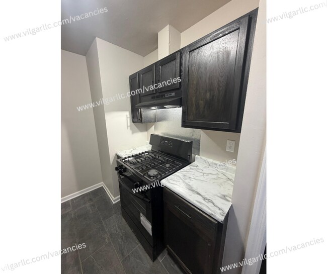 Foto del edificio - Newly Renovated 2-Bedroom • 1-Bathroom Home