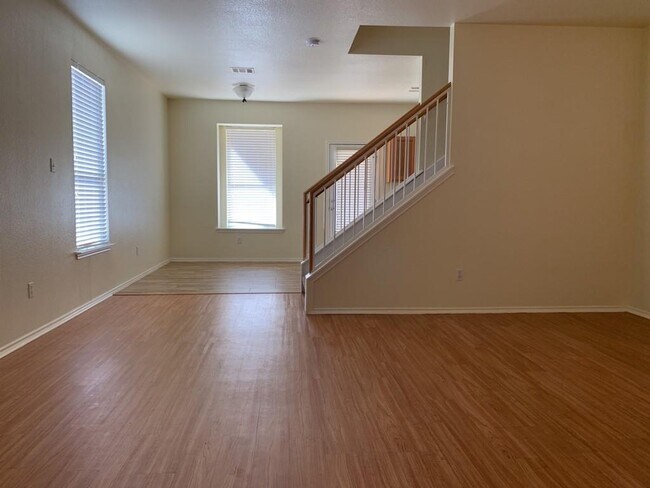 Foto del edificio - 2844 Shadowpoint Cove