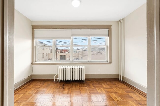 Foto del edificio - 598 67th St