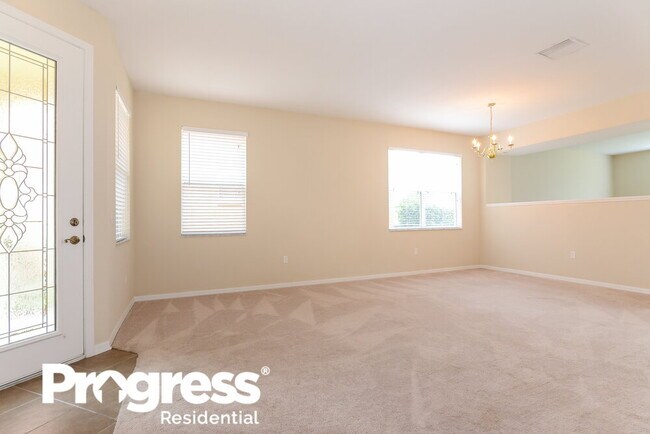 Foto del edificio - 11126 Silver Fern Way