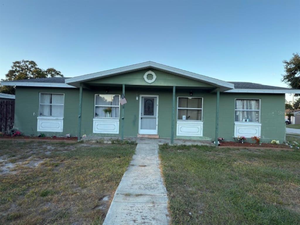 Foto principal - 4409 W Varn Ave