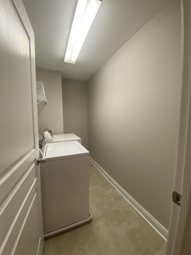 Foto del edificio - 10139 Allison Taylor Ct