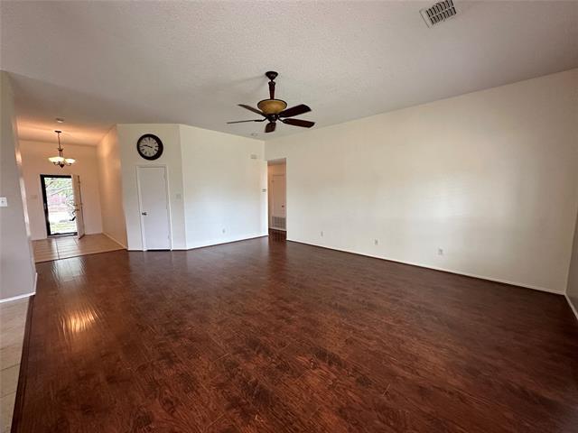 Building Photo - 307 Sweetgum Trail