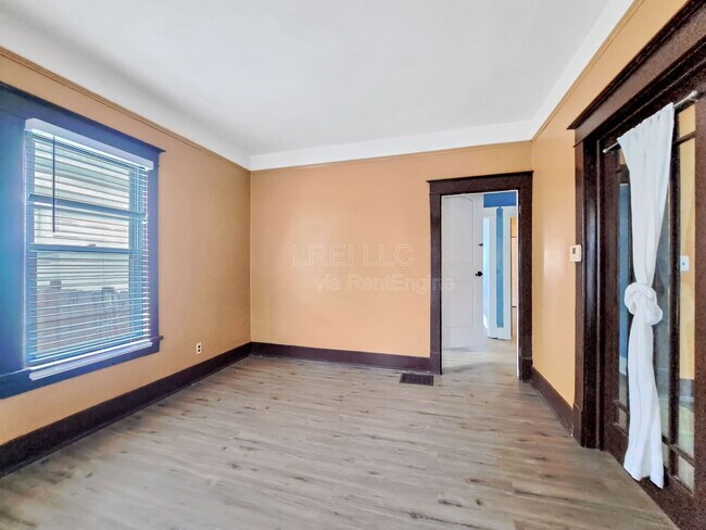 Foto del edificio - 1716 W Hill St