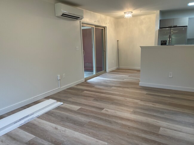 Building Photo - 62 Kihalani St