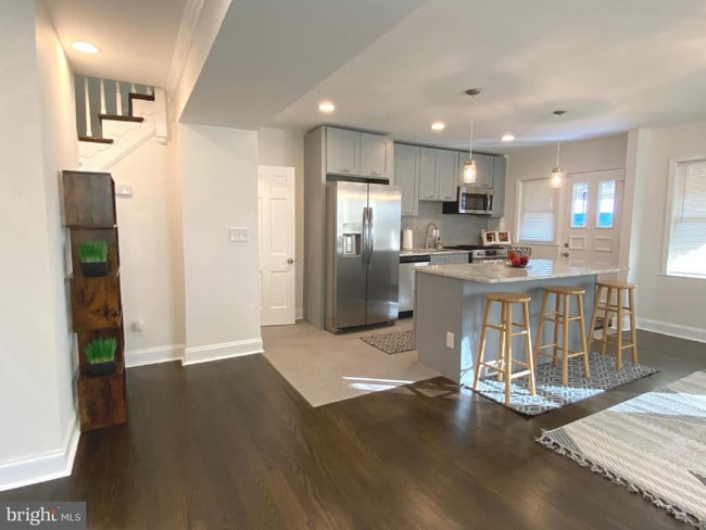 Photo - 1511 Woodbourne Ave Townhome