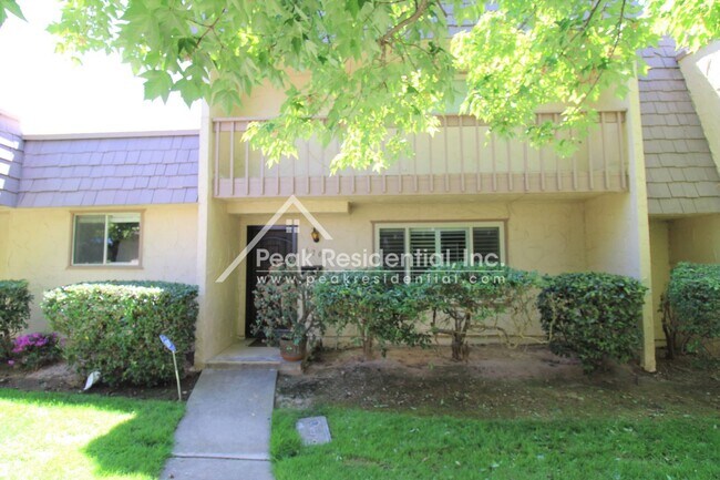 Building Photo - 2 br, 2.5 bath House - 6208 Via Casitas