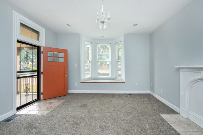 Photo - 804 N California St House