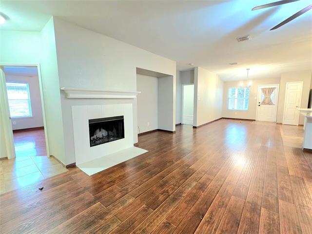 Building Photo - 1617 Lionheart Dr