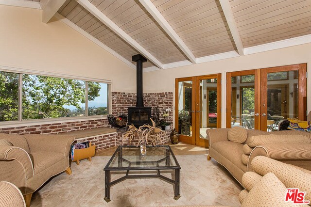 Foto del edificio - 21530 Saddle Peak Rd