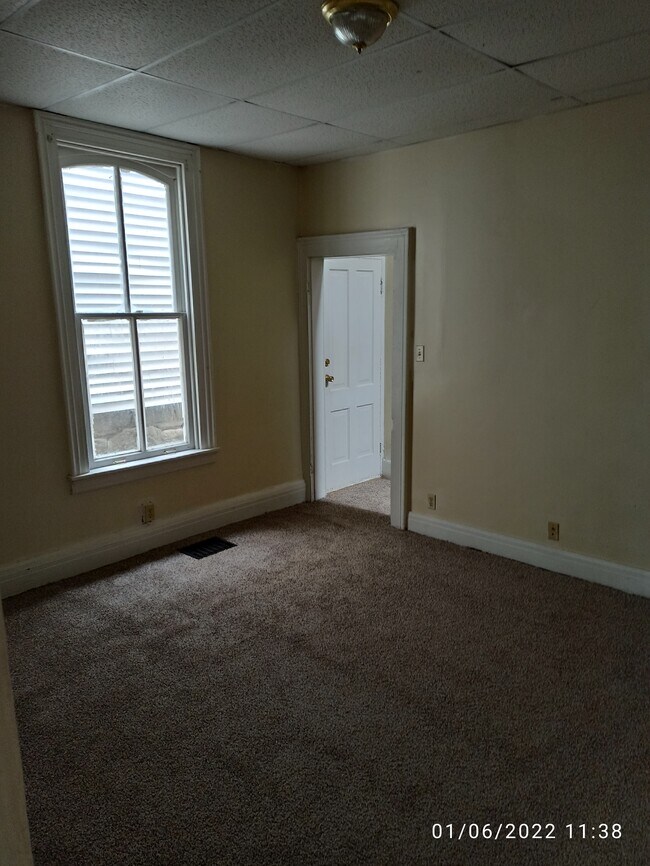 diningroom - 2723 Wood St