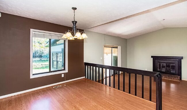 Foto del edificio - 6414 Hollyhock Ct