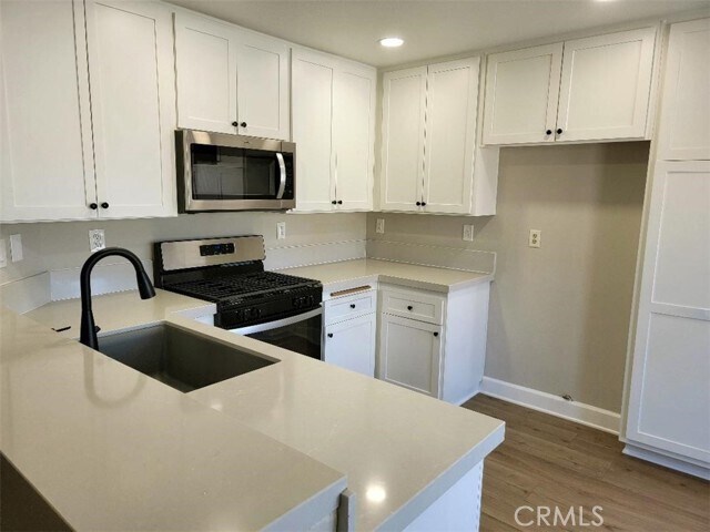 Building Photo - 40800 Breezy Pass Rd