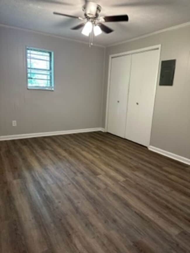 Interior Photo - Century Square Apartments