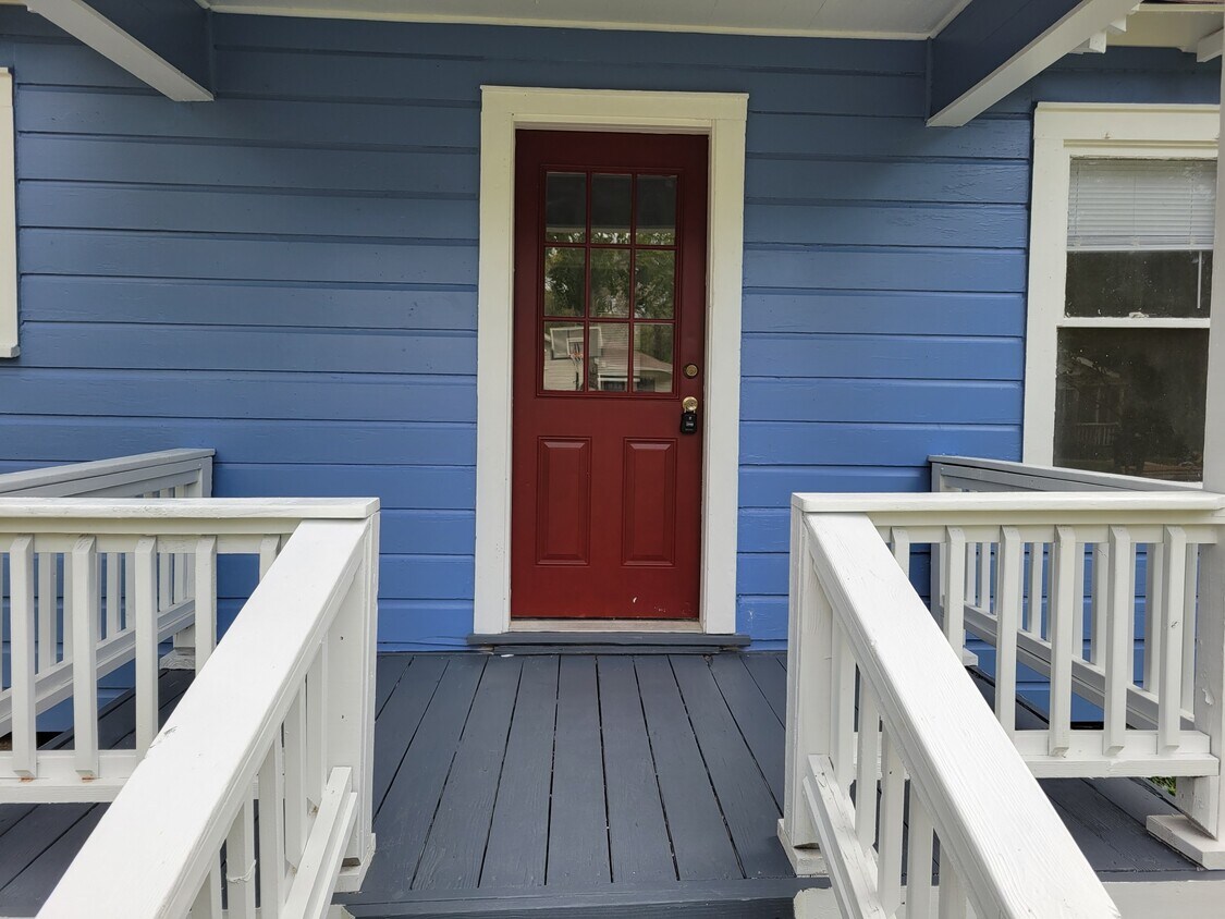 7609 McLarty Rd, Hitchcock, TX 77563 House Rental in Hitchcock, TX