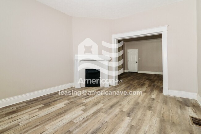 Foto del edificio - 3625 W Broadway