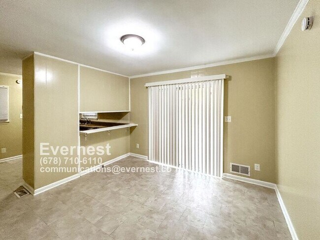 Foto del edificio - 3460 Estes Dr