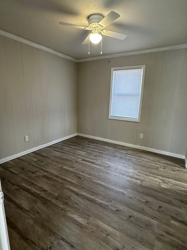 Building Photo - 601 Magnolia Dr