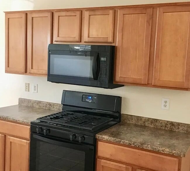 Building Photo - 50 W Camino Rancho Palomas