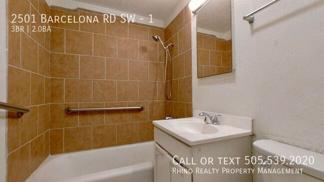 Foto del edificio - 2501 Barcelona Rd