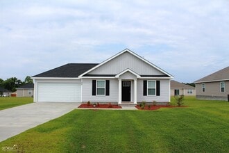 Building Photo - 7040 White Pine Ave