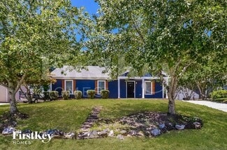 Building Photo - 2202 Acorn Ridge Rd